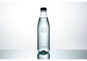 Glass Water Bottles with Custom Etching Services