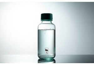 Glass Water Bottles Designed for Carbonated Beverage Safety