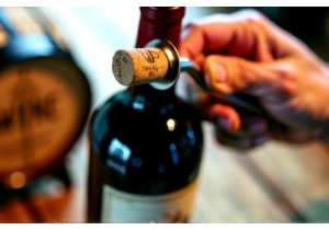 How to Choose the Right Bottle Opener for Wine Lovers