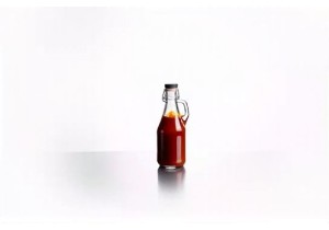 Glass Sauce Bottles with Pour Spouts and Ergonomic Design