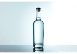 Vodka Bottle Clarity Metrics and Iron Oxide Content Specifications