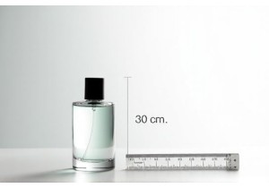 What Size Is a 30 Milliliter Glass Bottle for Perfume Storage