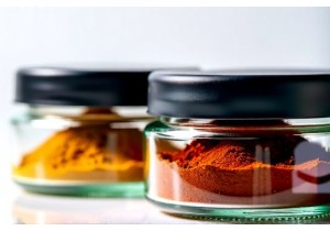 Odor Resistant Plastic Lids for Glass Jars Storing Spices