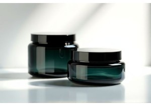 Glossy Plastic Lids for Glass Jars Enhancing Product Presentation