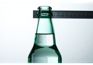 1 Liter Glass Bottle Mouth Diameter and Pouring Control