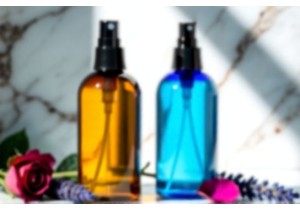 Glass Bottles for Floral Water with Fine Mist Spray Nozzles