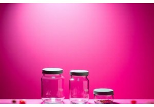 Farm to Table Glass Storage Jars with Eco Conscious Glass Lids