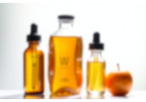 Recyclable Glass Juice Bottles with Custom Shape Options