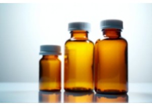 Amber Glass Bottles for Light Sensitive Liquids and Pharma
