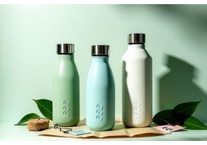 Refillable Glass Water Bottles Supporting Circular Economy and Brand Loyalty