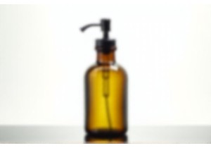 Luxury Glass Oil Bottles with Precision Pour Spouts