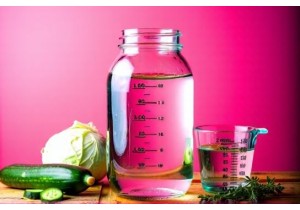 1 Gallon Glass Jar Capacity in Quarts Pints and Cups for Recipe Scaling