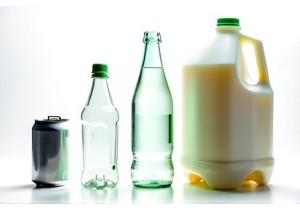 1 Liter Glass Bottle Size Compared to Common Household Containers and Jugs