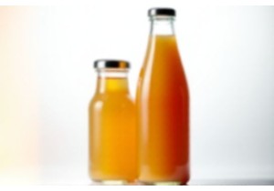 Tapered Glass Juice Bottles with Ergonomic Grip Design