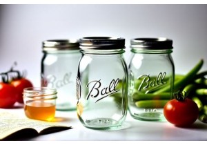 Mason Glass Jars with Metal Bands and Sealed Lids